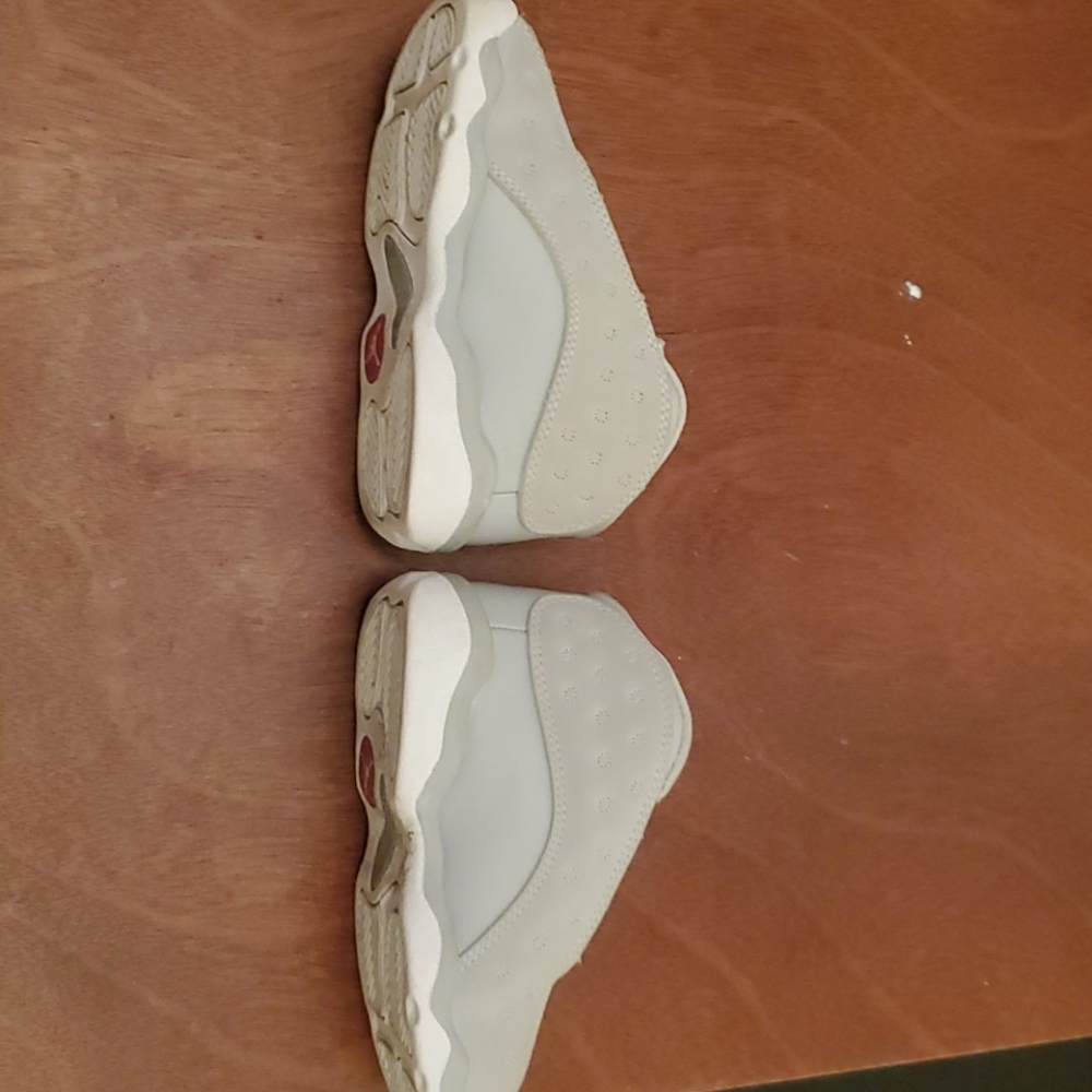 Jordan 13 - Picture 3 of 3